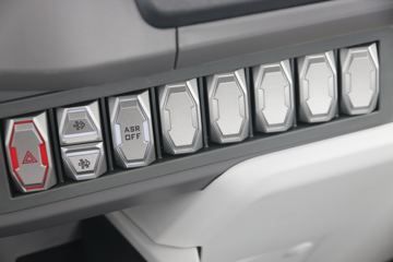 �ɵ� W5 130���� 4.18�׵��Ų�դʽ�Ῠ(����)ͼƬ