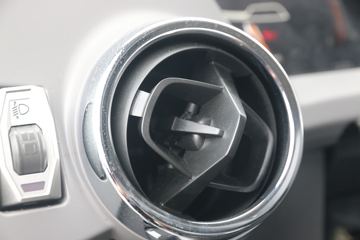 �ɵ� W5 130���� 4.18�׵��Ų�դʽ�Ῠ(����)ͼƬ