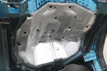 �ɵ� W5 130���� 4.18�׵��Ų�դʽ�Ῠ(����)ͼƬ