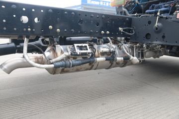 �ɵ� W5 130���� 4.18�׵��Ų�դʽ�Ῠ(����)ͼƬ