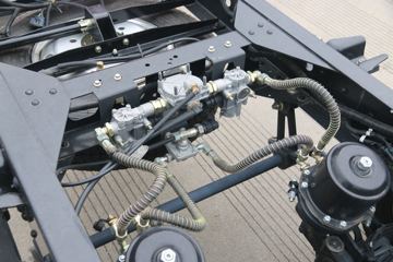 �ɵ� W5 130���� 4.18�׵��Ų�դʽ�Ῠ(����)ͼƬ