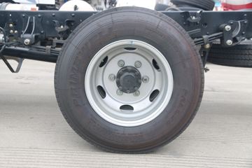 �ɵ� W5 130���� 4.18�׵��Ų�դʽ�Ῠ(����)ͼƬ