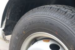 唐骏欧铃 V5 尊享版 1.6L 105马力 CNG 3.61米单排栏板微卡(国六)