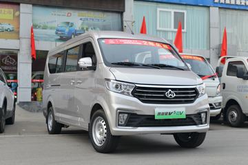 长安跨越 跨越星V5 2.6T 6座 纯电动多用途乘用车41.86kWh