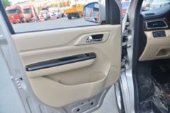 长安跨越 跨越星V5 2.6T 4.495米纯电动多用途乘用车