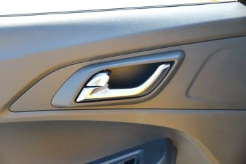 ���� �±��� 2020�� ���ʰ� 1.8T���� 177���� ���� �����˫��Ƥ��(����)ͼƬ