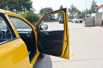 ���� �±��� 2020�� ���ʰ� 1.8T���� 177���� ���� �����˫��Ƥ��(����)ͼƬ