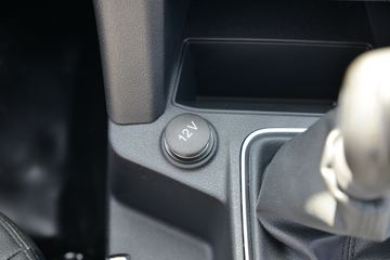 ���� �±��� 2020�� ���ʰ� 1.8T���� 177���� ���� �����˫��Ƥ��(����)ͼƬ