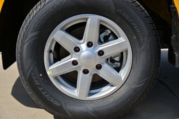 ���� �±��� 2020�� ���ʰ� 1.8T���� 177���� ���� �����˫��Ƥ��(����)ͼƬ