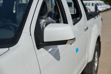 ������ʮ�� ���� 2020�� �Զ��콢�� 2.5T���� 150���� ���� �ӳ�˫��Ƥ��ͼƬ