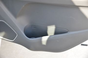 ������ʮ�� ���� 2020�� �Զ��콢�� 2.5T���� 150���� ���� �ӳ�˫��Ƥ��ͼƬ