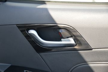 ������ʮ�� ���� 2020�� �Զ��콢�� 2.5T���� 150���� ���� �ӳ�˫��Ƥ��ͼƬ