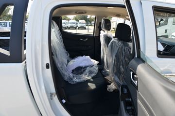 ������ʮ�� ���� 2020�� �Զ��콢�� 2.5T���� 150���� ���� �ӳ�˫��Ƥ��ͼƬ