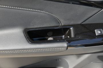 ������ʮ�� ���� 2020�� �Զ��콢�� 2.5T���� 150���� ���� �ӳ�˫��Ƥ��ͼƬ