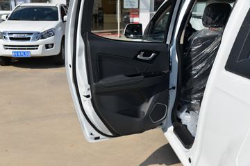 ������ʮ�� ���� 2020�� �Զ��콢�� 2.5T���� 150���� ���� �ӳ�˫��Ƥ��ͼƬ