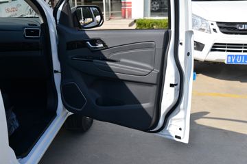 ������ʮ�� ���� 2020�� �Զ��콢�� 2.5T���� 150���� ���� �ӳ�˫��Ƥ��ͼƬ