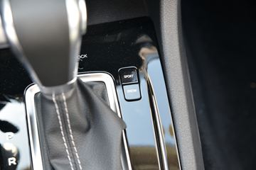 ������ʮ�� ���� 2020�� �Զ��콢�� 2.5T���� 150���� ���� �ӳ�˫��Ƥ��ͼƬ