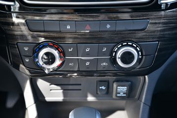 ������ʮ�� ���� 2020�� �Զ��콢�� 2.5T���� 150���� ���� �ӳ�˫��Ƥ��ͼƬ