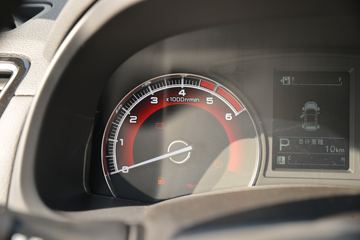 ������ʮ�� ���� 2020�� �Զ��콢�� 2.5T���� 150���� ���� �ӳ�˫��Ƥ��ͼƬ