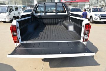 ������ʮ�� ���� 2020�� �Զ��콢�� 2.5T���� 150���� ���� �ӳ�˫��Ƥ��ͼƬ