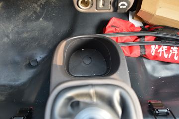 ���� ����M1 ������ 1.6L 122���� ���� 3.3�׵�����ʽ΢��(BJ5031XXY3JV4-52)ͼƬ