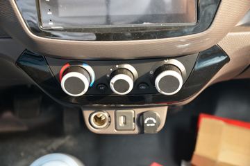 ���� ����M1 ������ 1.6L 122���� ���� 3.3�׵�����ʽ΢��(BJ5031XXY3JV4-52)ͼƬ