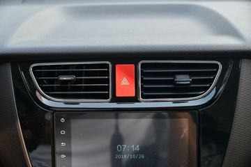 ���� ����M1 ������ 1.6L 122���� ���� 3.3�׵�����ʽ΢��(BJ5031XXY3JV4-52)ͼƬ