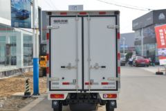 福田 祥菱M1 豪华型 1.6L 122马力 汽油 3.3米单排厢式微卡(BJ5031XXY3JV4-52)