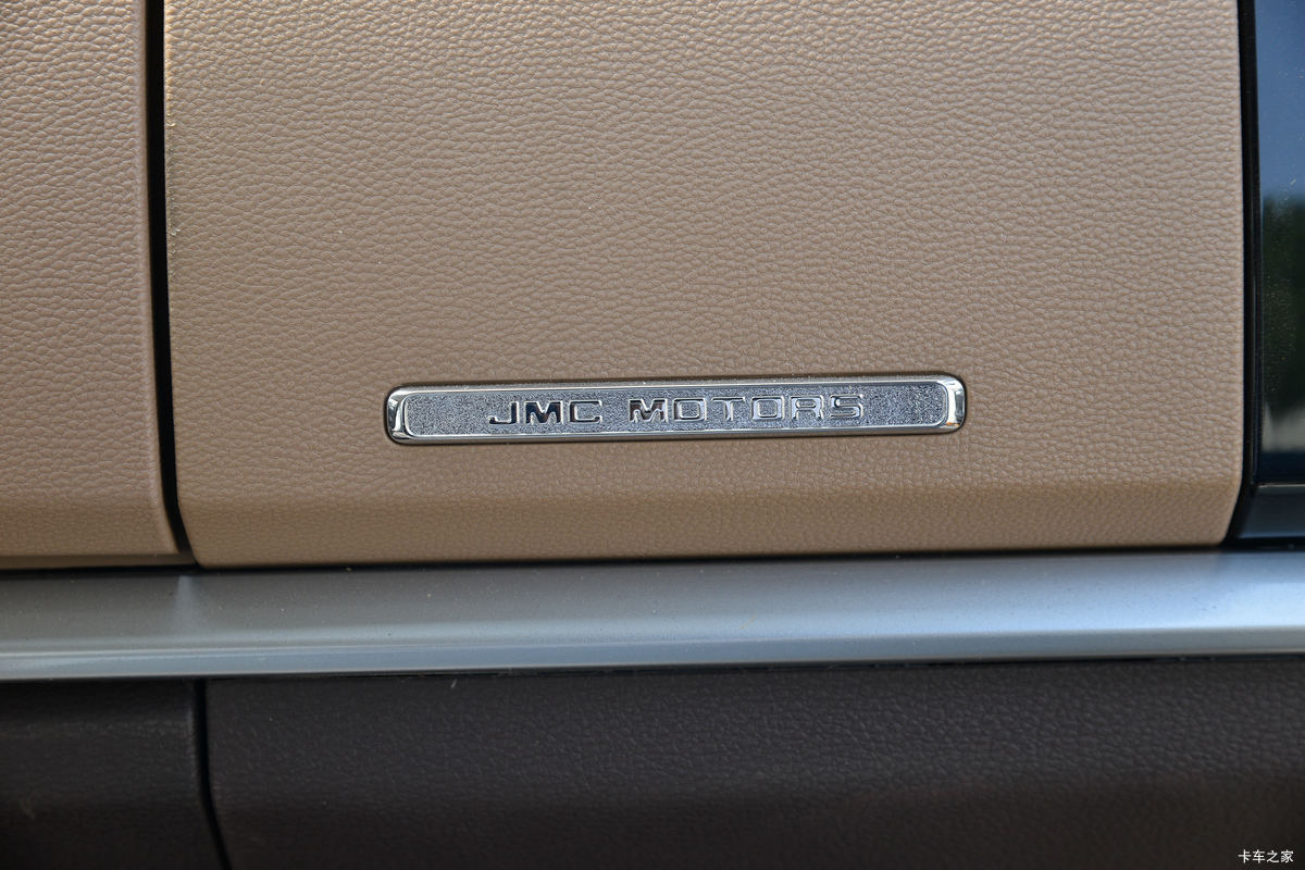 ���� ����ǿ���� 129���� 4.08�׵�����ʽ�Ῠ(����)(JX5045XXYTG26)��ʻ��                                               