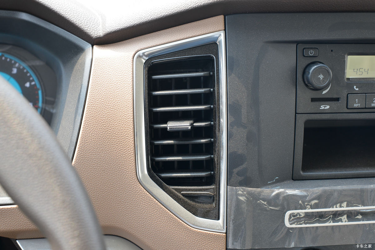 ���� ����ǿ���� 129���� 4.08�׵�����ʽ�Ῠ(����)(JX5045XXYTG26)��ʻ��                                               