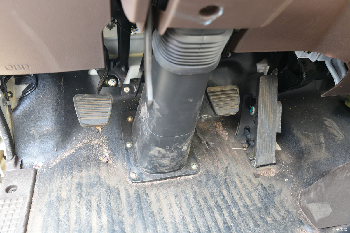 ���� ����ǿ���� 129���� 4.08�׵�����ʽ�Ῠ(����)(JX5045XXYTG26)��ʻ��                                               