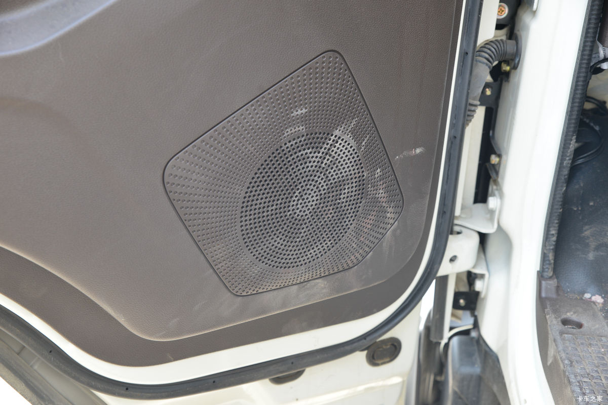 ���� ����ǿ���� 129���� 4.08�׵�����ʽ�Ῠ(����)(JX5045XXYTG26)��ʻ��                                               