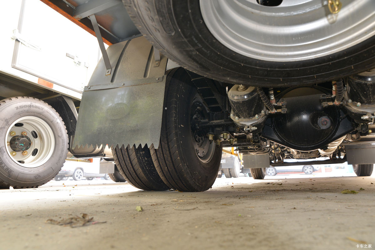 ���� ����ǿ���� 129���� 4.08�׵�����ʽ�Ῠ(����)(JX5045XXYTG26)����                                                