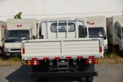 江铃 凯运升级版 中体 122马力 3.16米双排栏板轻卡(气刹)(JX1043TSG26) 江铃 凯运升级版 中体 122马力 3.16米双排栏板轻卡(气刹)(JX1043TSG26)