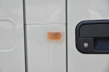 ���� �¿�˳�� 116���� 4X2 3.19��˫����س�(����)(ѩ��������)ͼƬ
