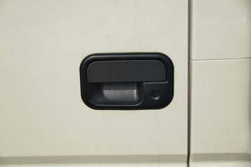 ���� �¿�˳�� 116���� 4X2 3.19��˫����س�(����)(ѩ��������)ͼƬ