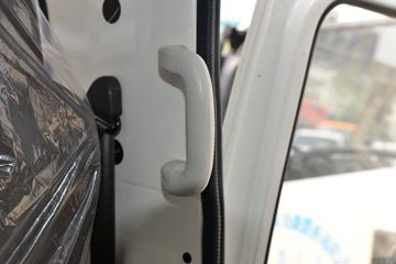 ���� �¿�˳�� 116���� 4X2 3.19��˫����س�(����)(ѩ��������)ͼƬ