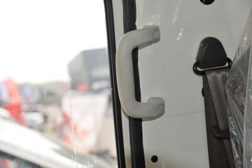 ���� �¿�˳�� 116���� 4X2 3.19��˫����س�(����)(ѩ��������)ͼƬ