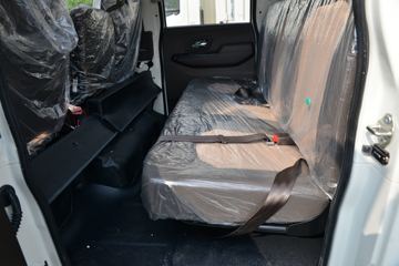 ���� �¿�˳�� 116���� 4X2 3.19��˫����س�(����)(ѩ��������)ͼƬ