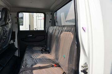 ���� �¿�˳�� 116���� 4X2 3.19��˫����س�(����)(ѩ��������)ͼƬ