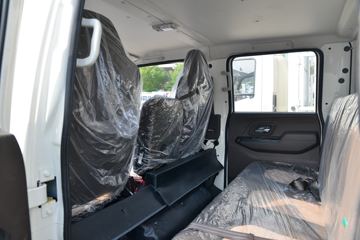 ���� �¿�˳�� 116���� 4X2 3.19��˫����س�(����)(ѩ��������)ͼƬ