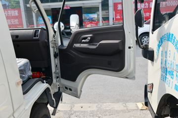 ���� �¿�˳�� 116���� 4X2 3.19��˫����س�(����)(ѩ��������)ͼƬ