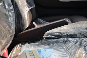 ���� �¿�˳�� 116���� 4X2 3.19��˫����س�(����)(ѩ��������)ͼƬ