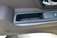 江铃 新款顺达 116马力 4X2 3.19米双排冷藏车(国六)(雪莲冷链牌)(JSC5040XLCXSGA2)