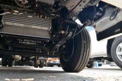 江铃 新款顺达 116马力 4X2 3.19米双排冷藏车(国六)(雪莲冷链牌)(JSC5040XLCXSGA2)