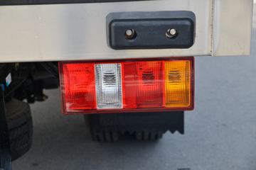 ���� �¿�˳�� 116���� 4X2 3.19��˫����س�(����)(ѩ��������)ͼƬ