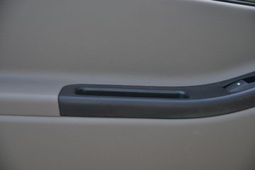  ǿ 129 4X2 4.06س(³Ȫ)(JZQ5040XLC)ͼƬ