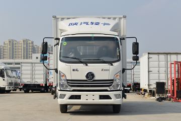 陕汽轻卡 德龙K3000 130马力 4.1米单排厢式轻卡(宽轮距)(YTQ5041XXYKH331)