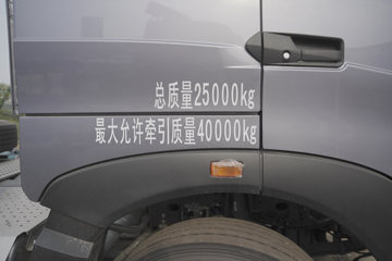 �й����� HOWO TH7�ؿ� 480���� 6X4 ǣ����ͼƬ