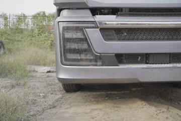 �й����� HOWO TH7�ؿ� 480���� 6X4 ǣ����ͼƬ